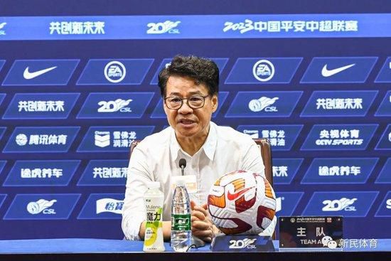 女性脱给我揉视频